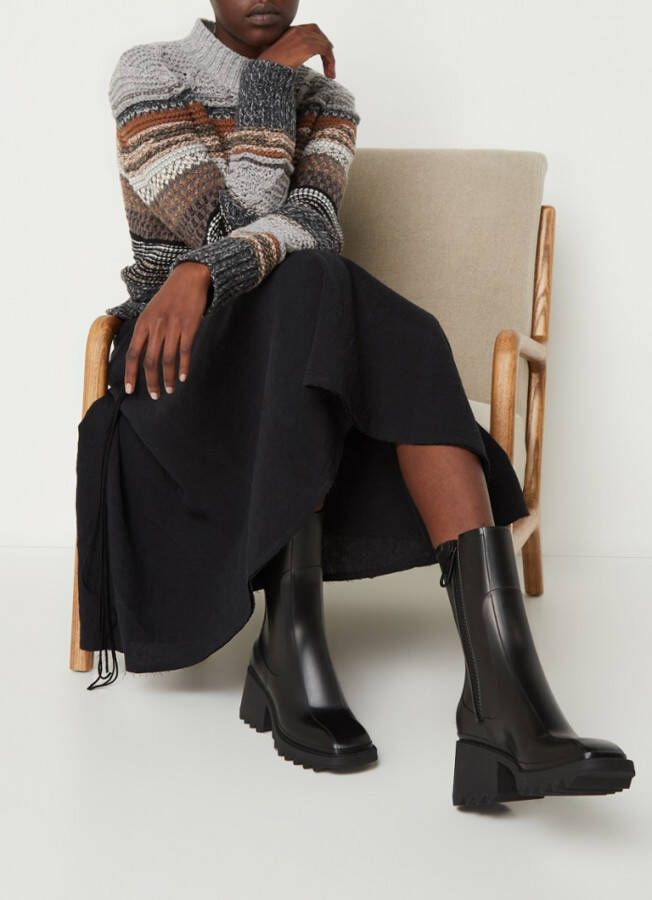 Chloe Chloé, Betty regenlaars met hak en logo