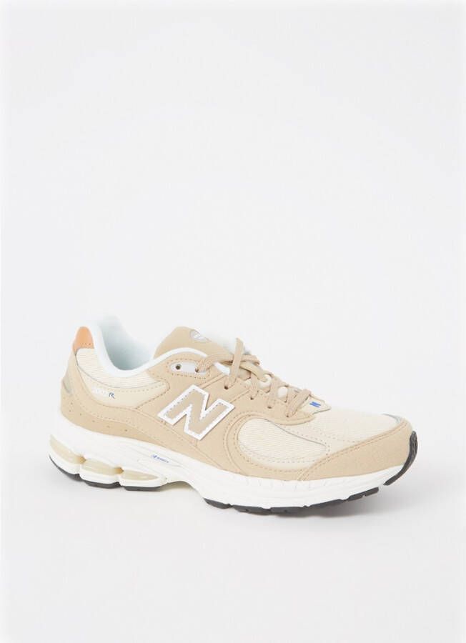 New Balance 2002R sneaker met su&#xE8, de en leren details