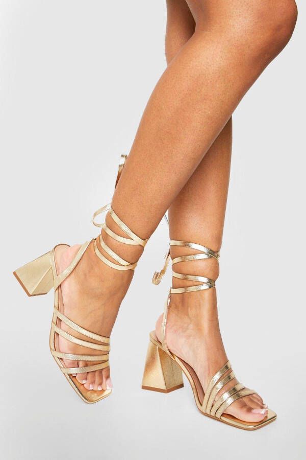 boohoo Asymmetrische Sandalen Met Veters En Blokhak, Gold