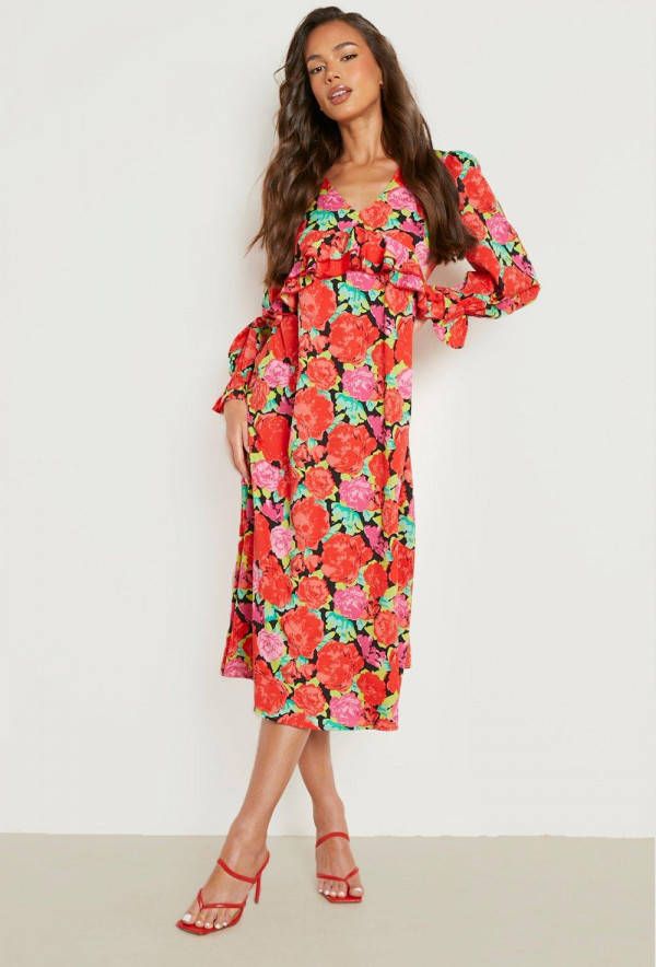 boohoo Bloemen Midaxi Jurk Met Laag Decollet&#xE9, En Ruches, Red