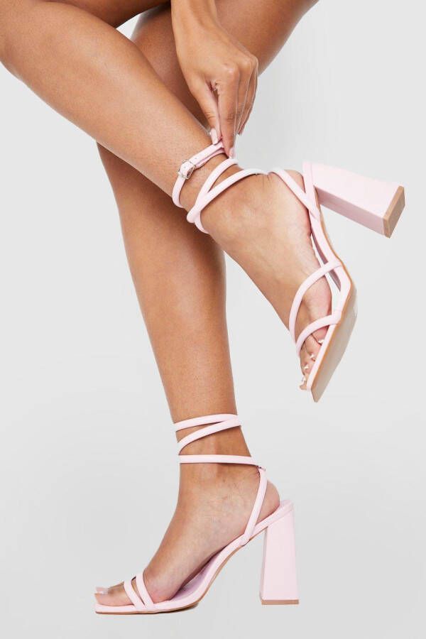 boohoo Brede Gekruiste Blokhakken Met Bandjes, Baby Pink