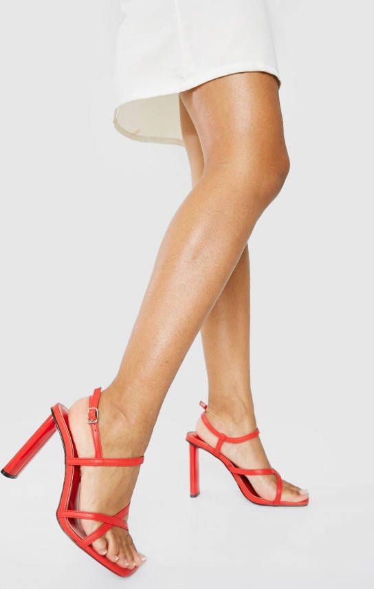 boohoo Brede Sandalen Met Platte Hak, Red