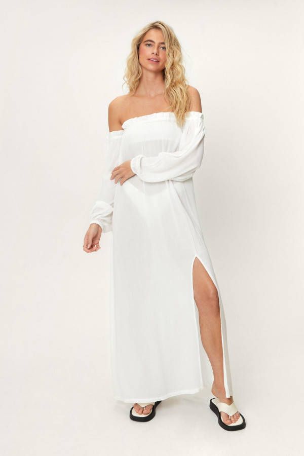 boohoo Gekreukelde Viscose Off Shoulder Cover Up Maxi Jurk, Cream
