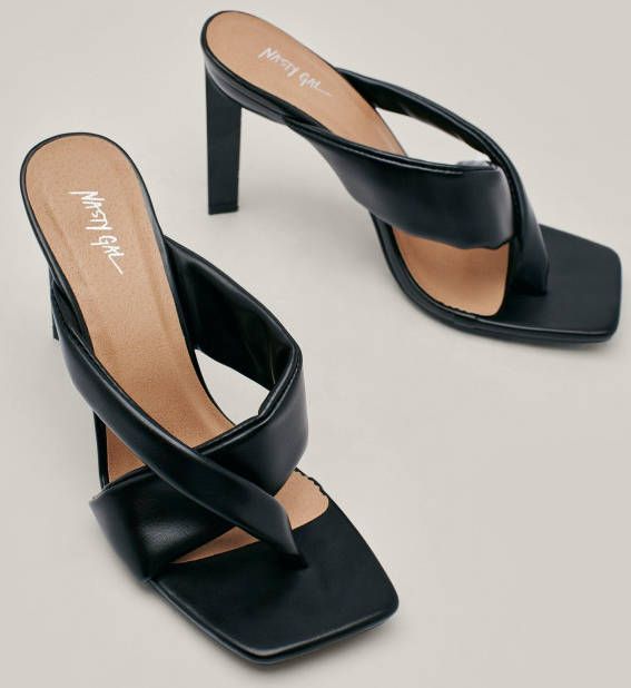 boohoo Gekruiste Nepleren Hakken, Black