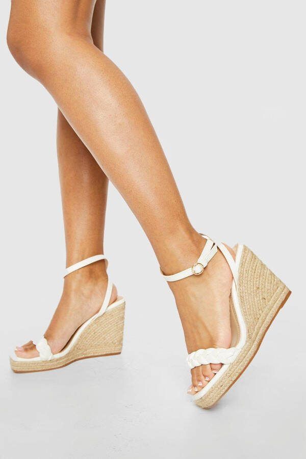 boohoo Geplooide Sleehakken Met Vierkante Neus, White