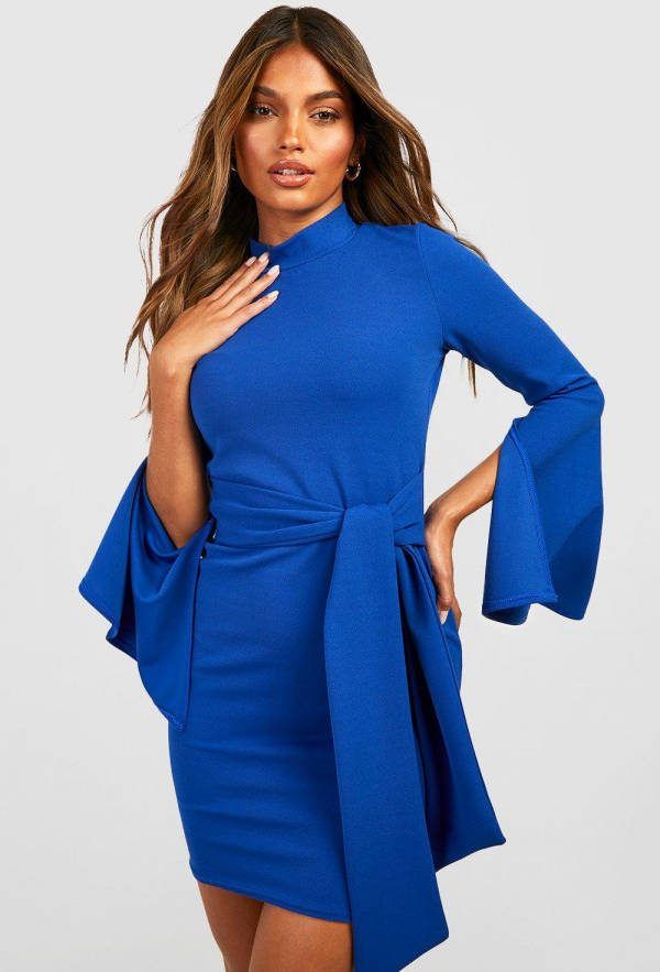 boohoo Getailleerde Mini Jurk Met Hoge Hals En Mouwsplit, Cobalt
