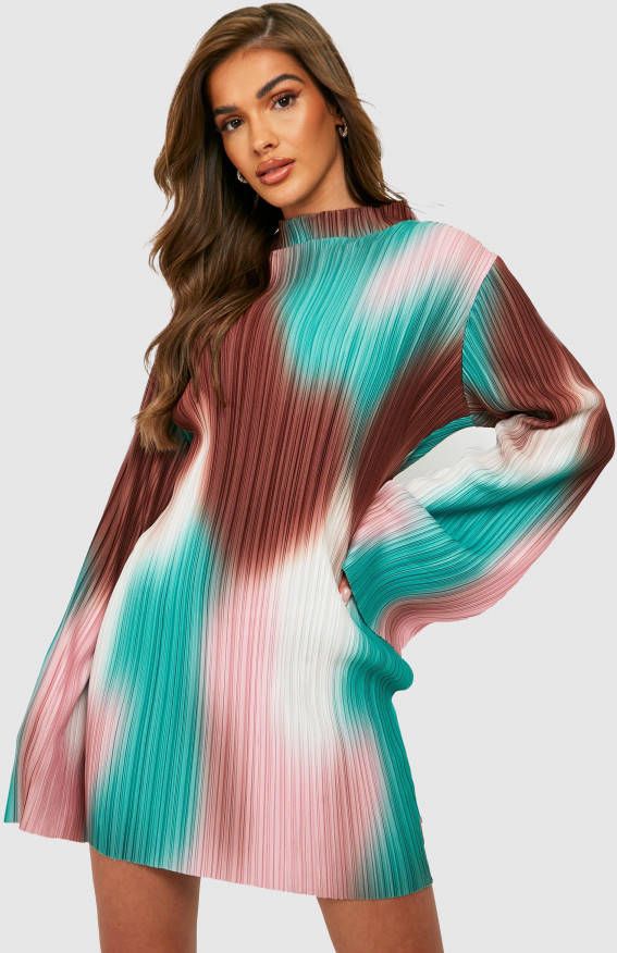 boohoo Loshangende Plisse Jurk Met Print En Hoge Hals, Multi