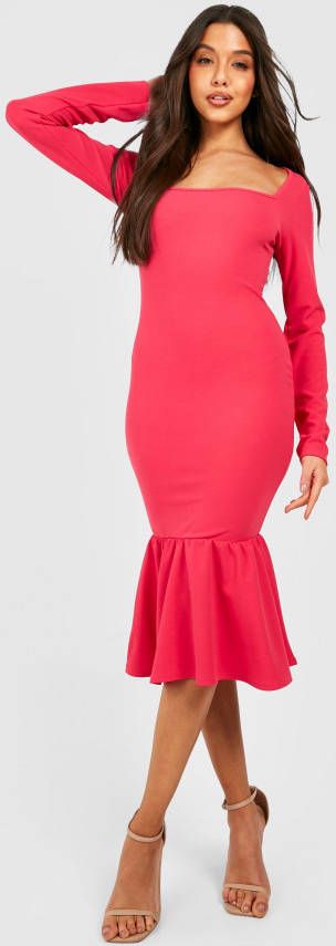boohoo Midi Jurk Met Vierkante Hals, Lange Mouwen En Peplum Zoom, Hot Pink