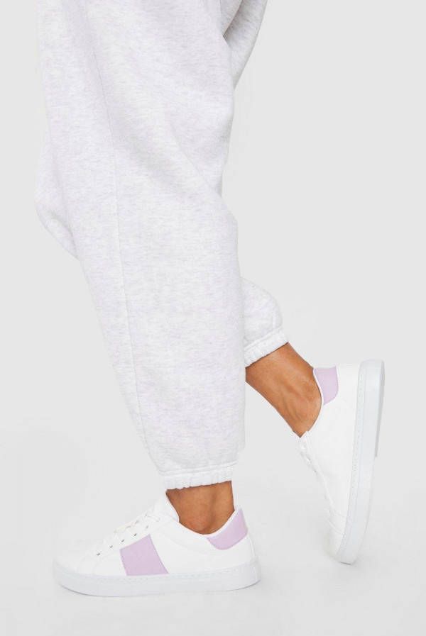 boohoo Nepleren Gestreepte Krokodillen Gympen, White
