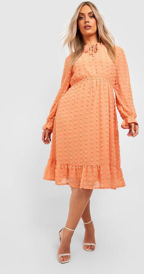 boohoo Plus Dobby Mesh Midi Jurk, Pale Orange