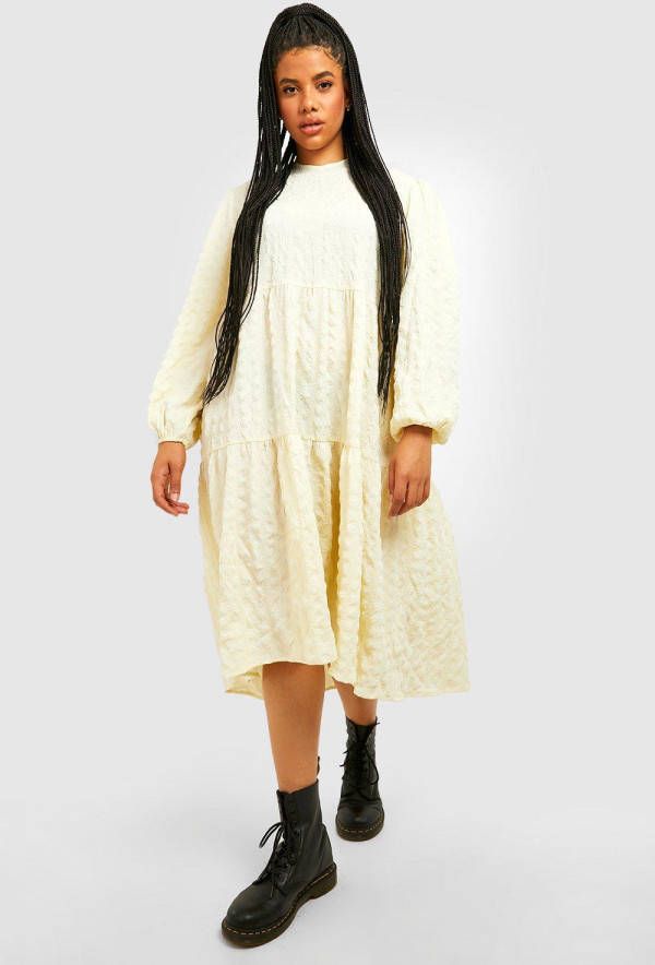 boohoo Plus Gesmokte Midi Jurk Met Textuur En Lange Mouwen, Ecru
