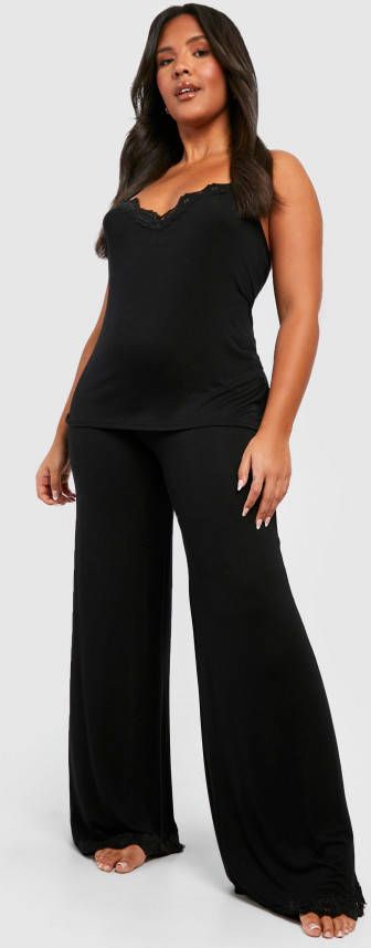 boohoo Plus Hemdje Met Kanten Zoom En Broek Set, Black