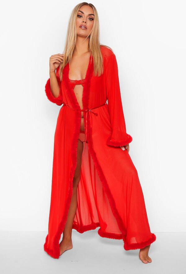 boohoo Plus Gemma Collins Kimono Ochtendjas Met Pluizige Zoom, Red