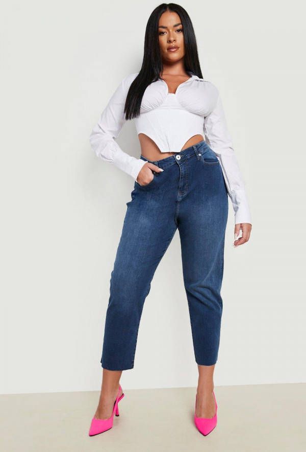 boohoo Plus Korte Mom Jeans, Dark Blue