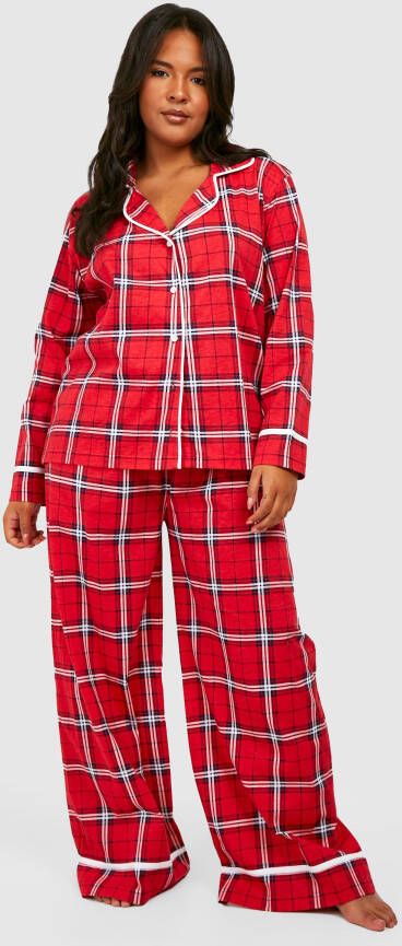boohoo Plus Tartan Geruite Jersey Pyjama Set Met Lange Mouwen En Knopen, Red