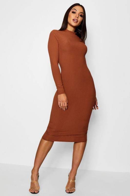 boohoo Geribbelde Midi Jurk Met Hoge Kraag En Lange Mouwen, Geelbruin