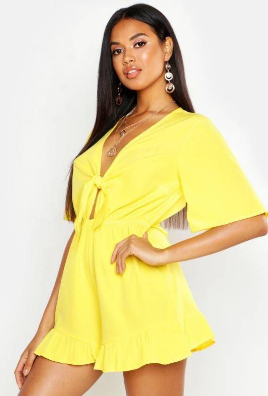 boohoo Opgeknoopte Romper Met Geplooide Zoom, Yellow