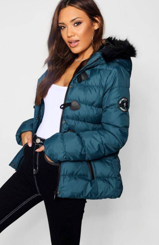 boohoo Korte Gewatteerde Jas Met Stiksels En Patches, Blauwgroen