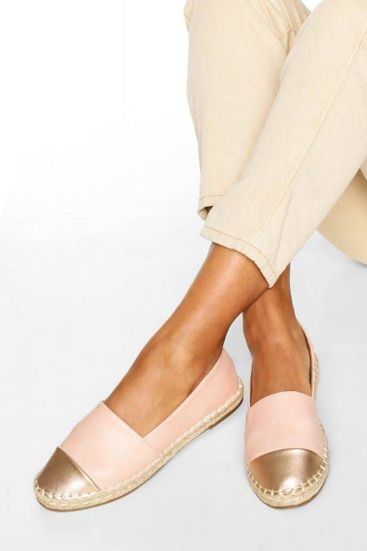 boohoo Basic Espadrilles Met Teenkap, Nude