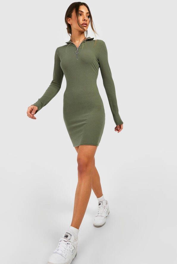 boohoo Zachte Geribbelde Bodycon Jurk Met Korte Rits En Hoge Hals, Khaki