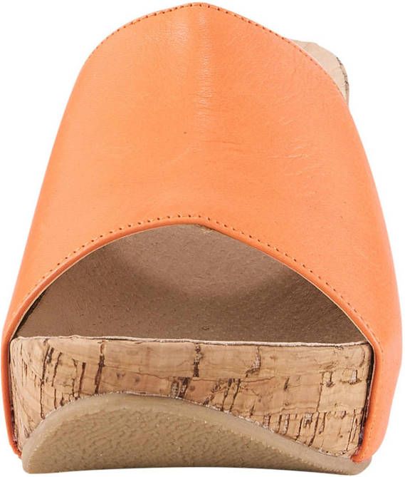 Slippers in oranje van Andrea Conti
