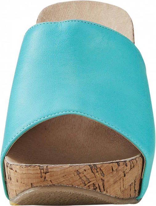 Slippers in turquoise van Andrea Conti