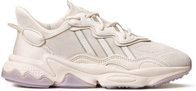 Adidas Ozweego sneaker met suè, de details