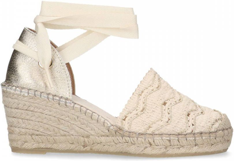 Manfield Off white sleehakken met goudkleurige details