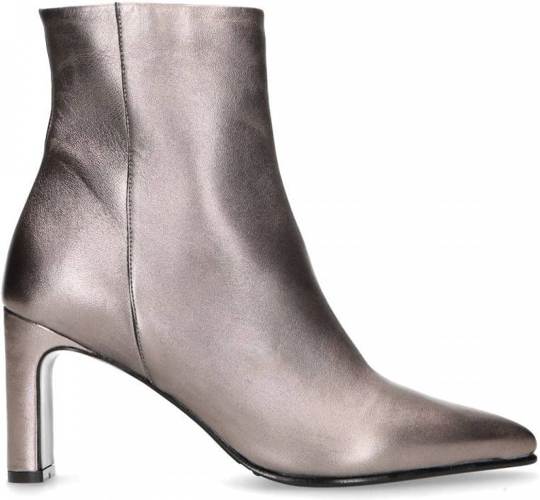 Manfield Zilverkleurige leren enkellaarsjes met hak