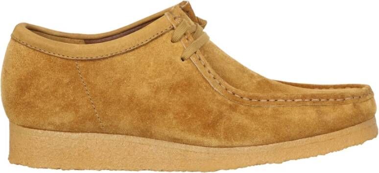 Clarks Clark, Wallabee laarzen. Gewaagd en onderscheidend ontwerp, dat de vorm van de gebruikelijke breekt , Bruin, Heren