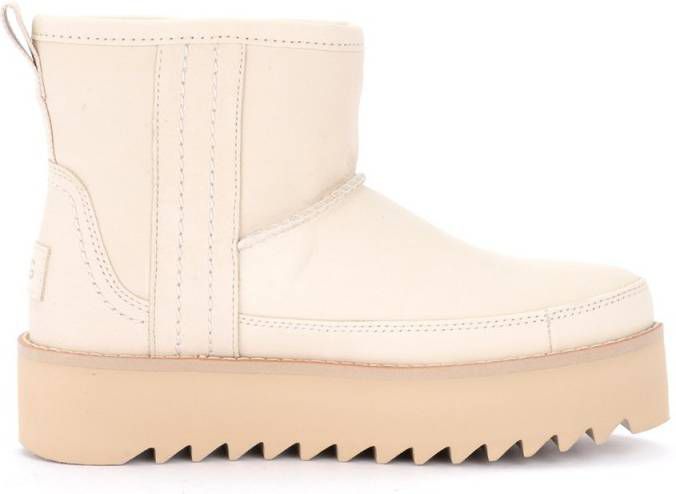 Witte UGG Laarzen online kopen? Vergelijk op Vindjeschoen.nl