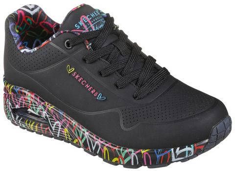 Skechers Sneakers met sleehak UNO LOVING LOVE met coole graffitiprint