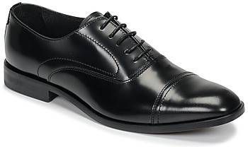 Klassieke Schoenen André CARLINGTON