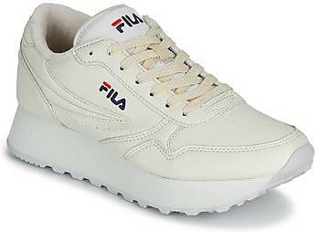 beige fila sneakers