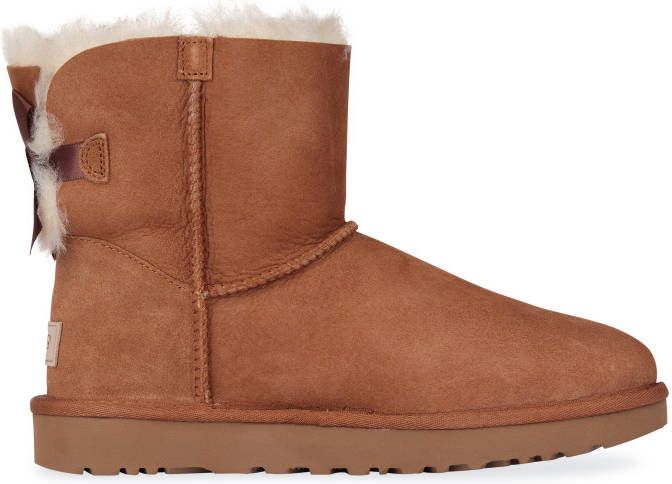 bruine uggs laag