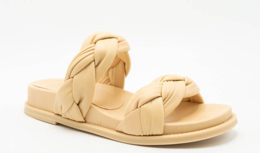 Unisa Cloc braided leather slippers