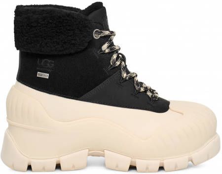 Ugg Adiroam wandelschoen voor Dames in Black,, Leder