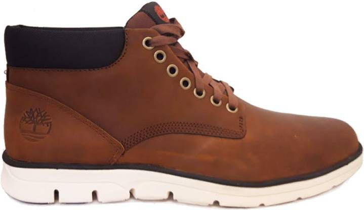 timberland chukka sneakers