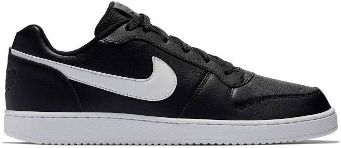 zwarte nike sneakers